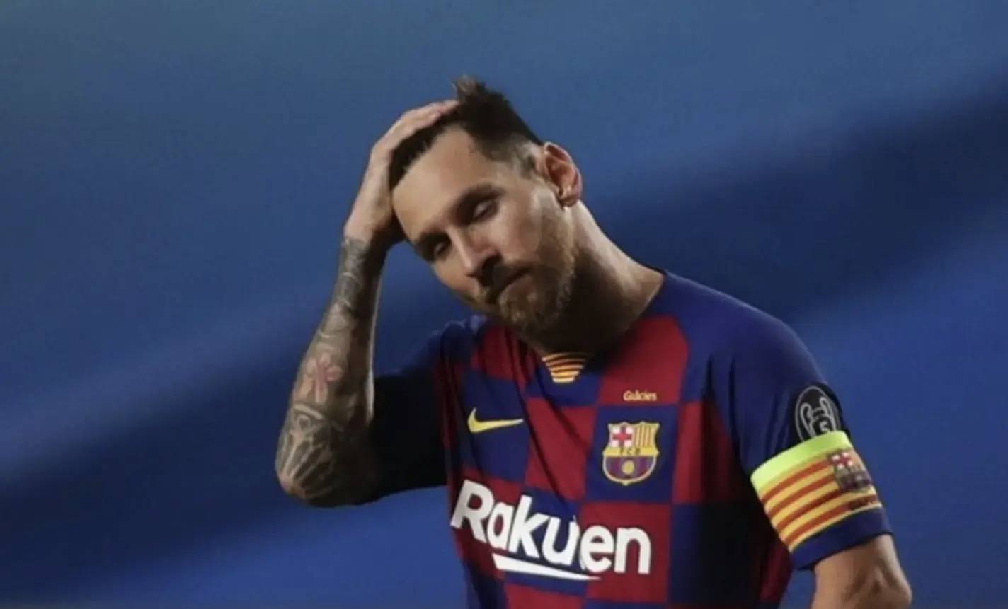 更衣室外也 更衣室外也