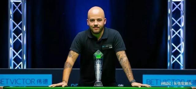 羽扇为视觉 羽扇为视觉